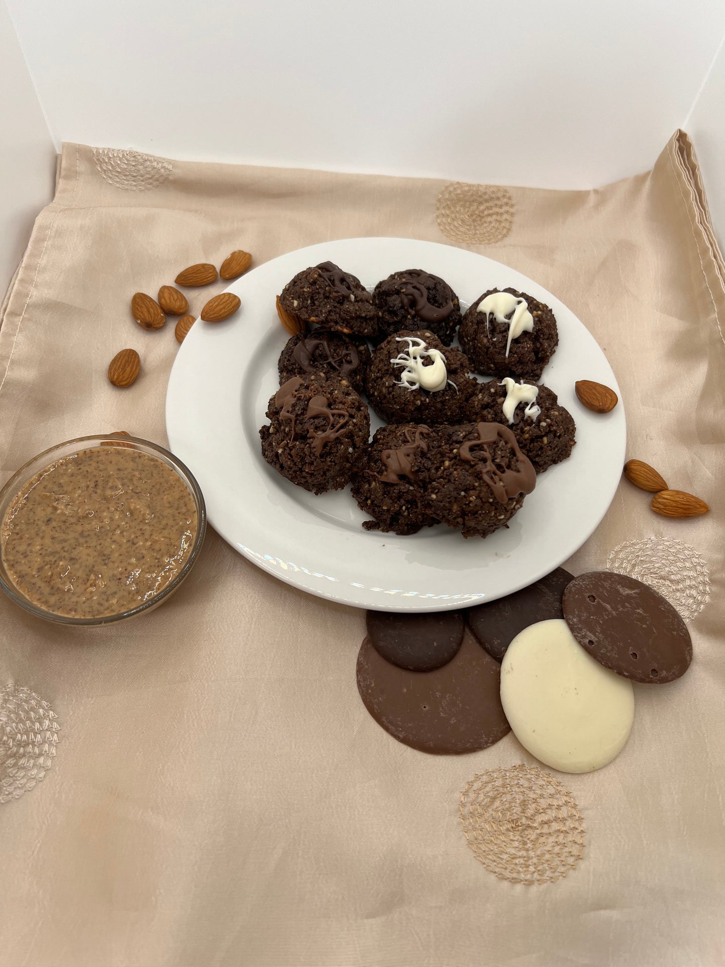 CHOCOLATE ALMOND NUT COOKIES
